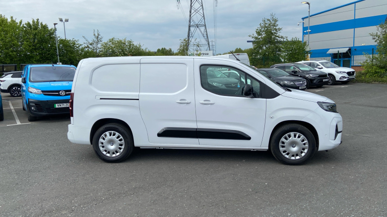 Vauxhall Combo Cargo Combo Xl Electric 100kW Pro 52kWh H1 Van Auto